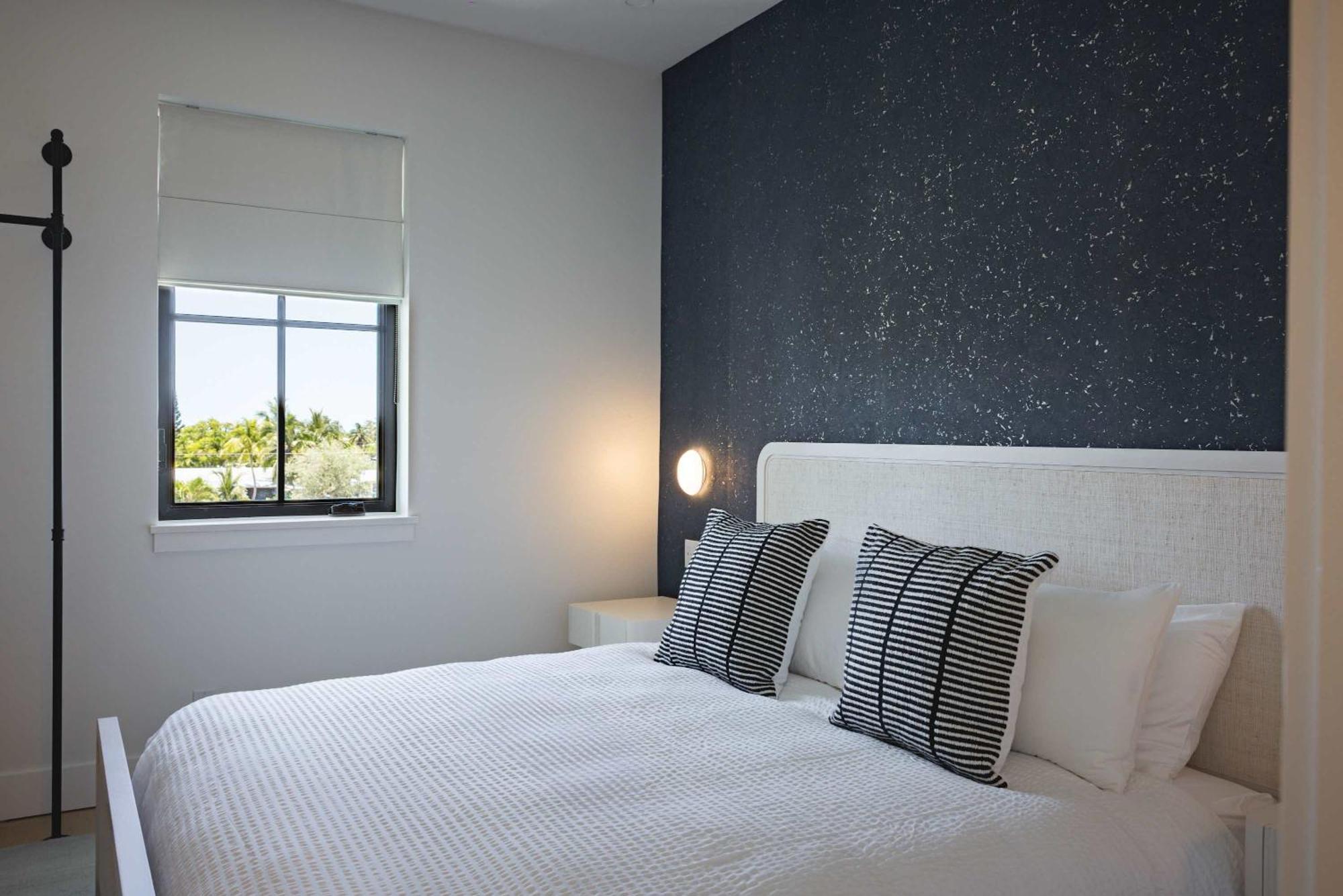 Waterfront Luxury - Tidelands House Key West