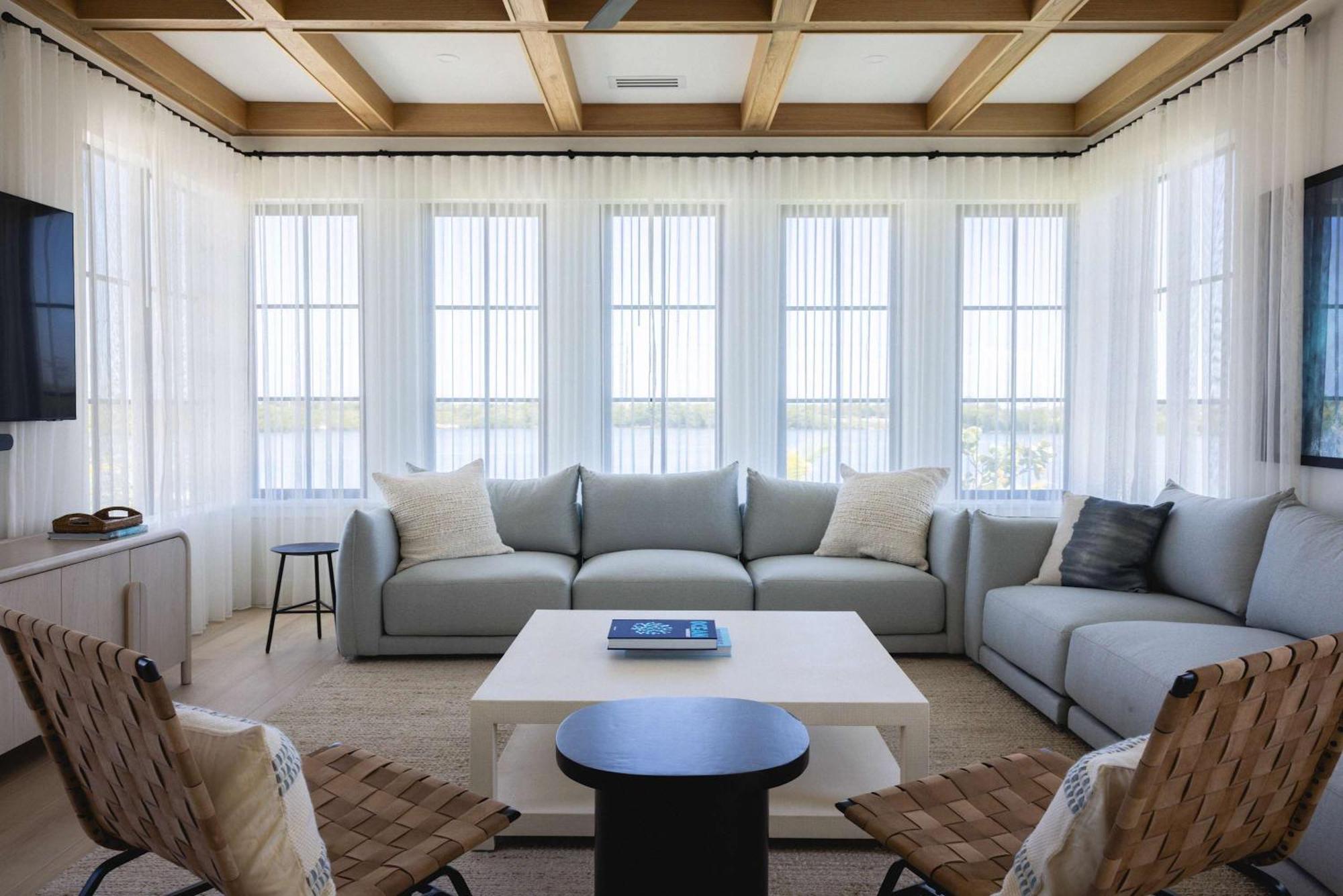 Waterfront Luxury - Tidelands House Holiday home *
