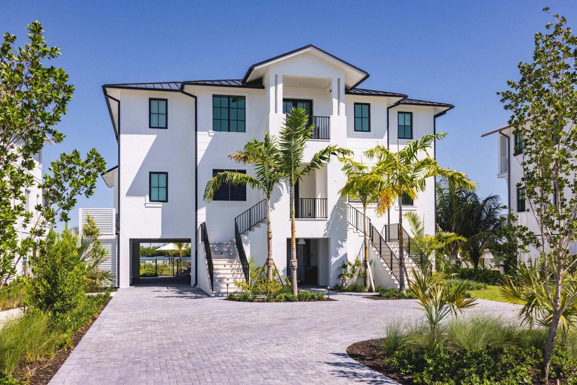 Waterfront Luxury - Tidelands House Holiday home Key West